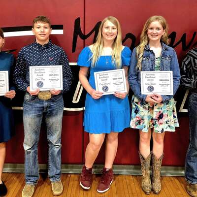 Middle School with their Kiwinis Academic Excellence Awards