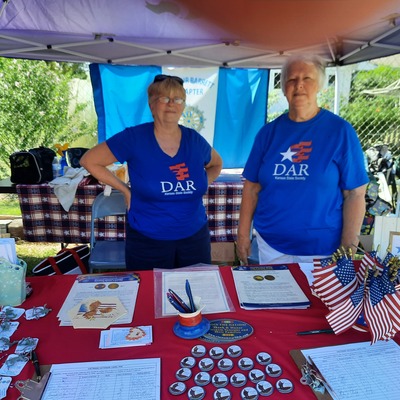 DAR table at 'Wall that Heals'  Marysville visit 2021